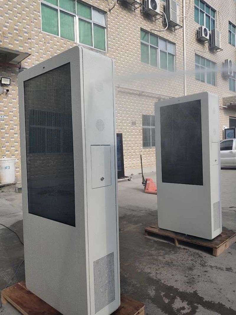 55寸戶(hù)外廣告機(jī)防水高亮廠家批發(fā)-01